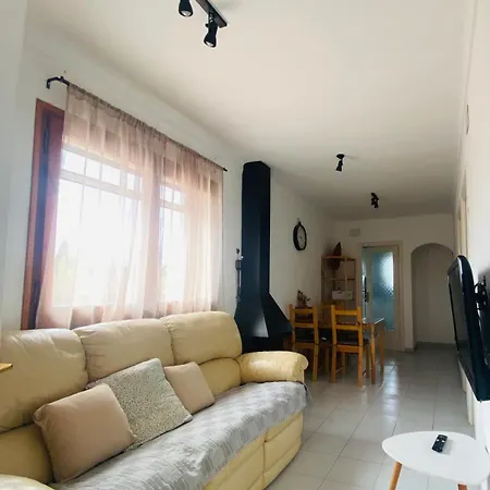 L'era De Vinas Apartment *